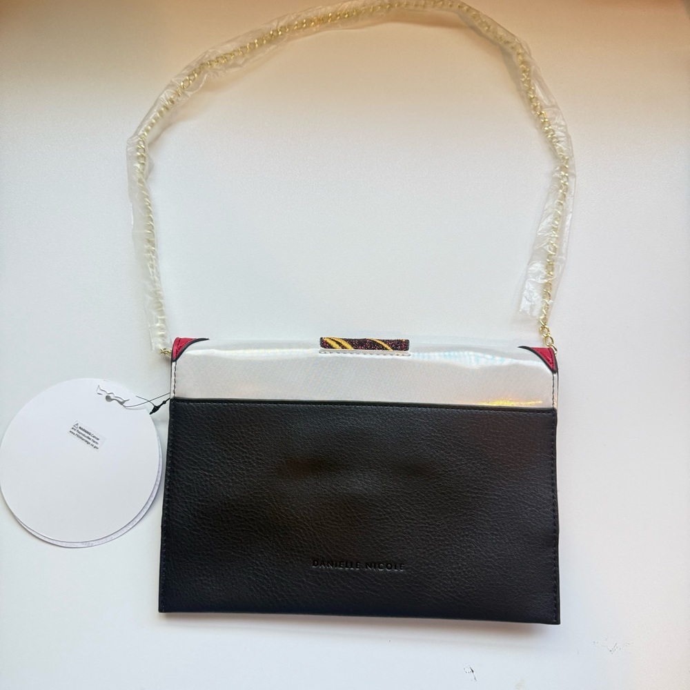 Harry Potter x Danielle Nicole Gryffindor Uniform Clutch Bag with Chain Strap - Picture 8 of 14